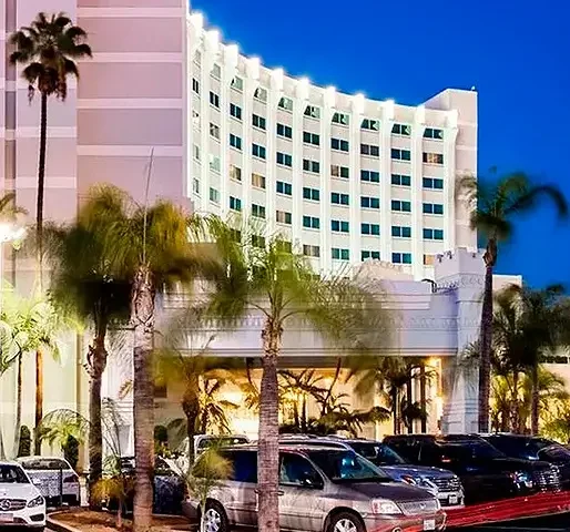 casino-hotel-2-1
